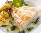 En läcker bit piggvar med dill, citron och småpotatis. Ett enkelt och gott recept på piggvar.