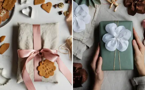 Två fina inslagningar: en med linneband och pepparkaksdekoration, en annan med grönt papper och pappersblomma.