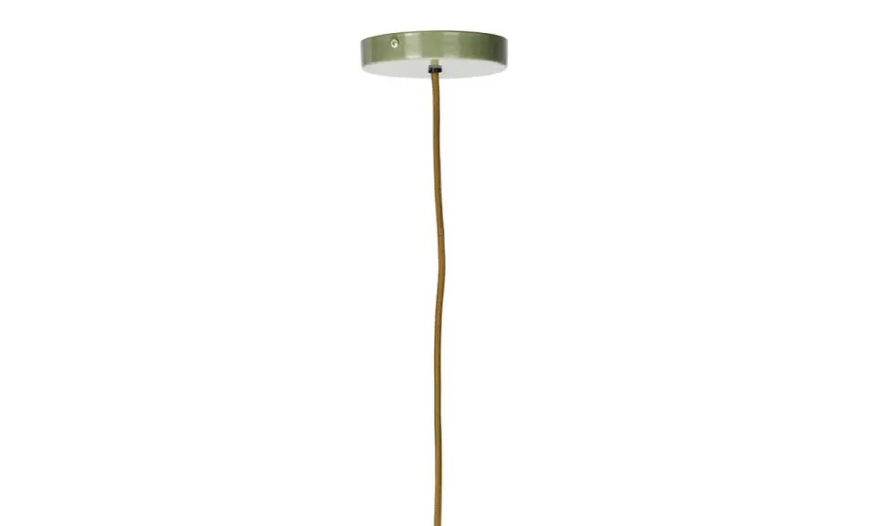 En grön kökslampa med en brun tygsladd hänger från ett takfäste.
